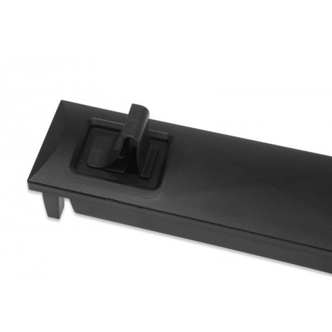 Panel Plastico 19" x 1U Ciego Negro (9005). Montaje CLIP sin tornilleria