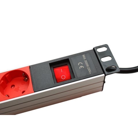 Regletero color ROJO de 19"x1Ux 8 shuckos CON Interruptor