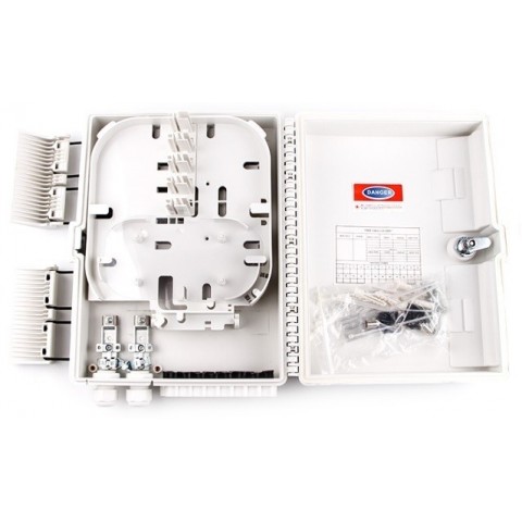 Caja F.O. de Exterior IP-65 CON LLAVE PARA 16 adaptadores SC Simplex / LC Duplex
