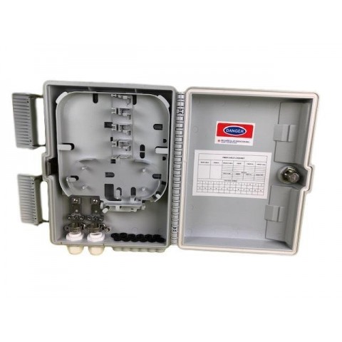 Caja F.O. de Exterior IP-65 CON LLAVE PARA 12 adaptadores SC Simplex / LC Duplex