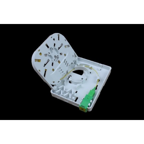 Caja F.O. de superficie CON 1 adaptador SC/APC Simplex CON VENTANA + Pigtail SC/APC SM de 1,50 metros