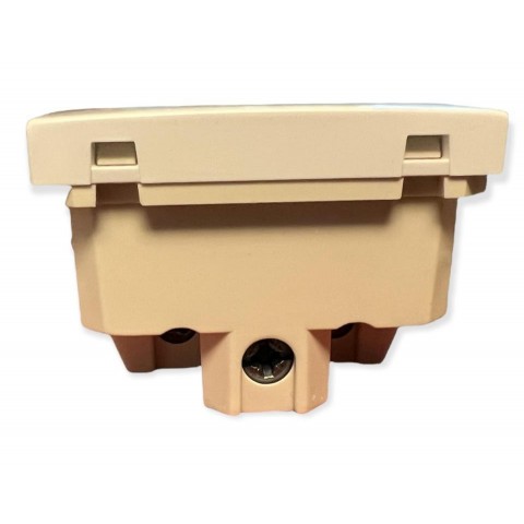 Schuko Euro-Americano de 45x45  Blanco /4 