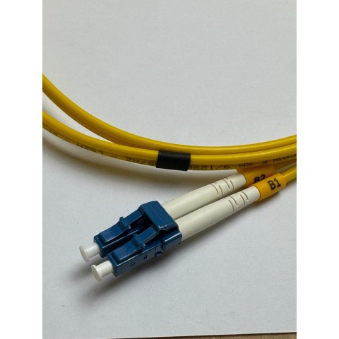 Latiguillo Monomodo 9/125 Duplex APC/UPC