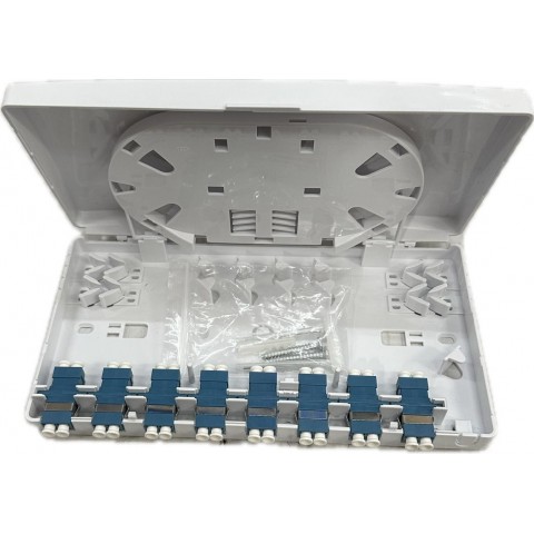 Caja F.O. de superficie PARA 8 adaptadores SC Simplex / LC Duplex