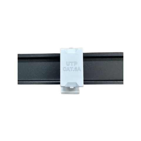 Adaptador RJ-45 H-H CAT6A UTP para carril DIN