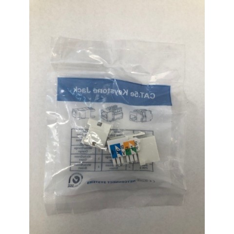 Conector RJ-45 HEMBRA Cat 5E  UTP tipo 90º Keyston